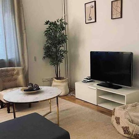 Excelente Piso De 3 Habitaciones En La Latina มาดริด ภายนอก รูปภาพ