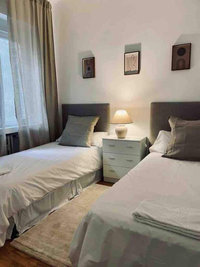 Excelente Piso De 3 Habitaciones En La Latina มาดริด ภายนอก รูปภาพ